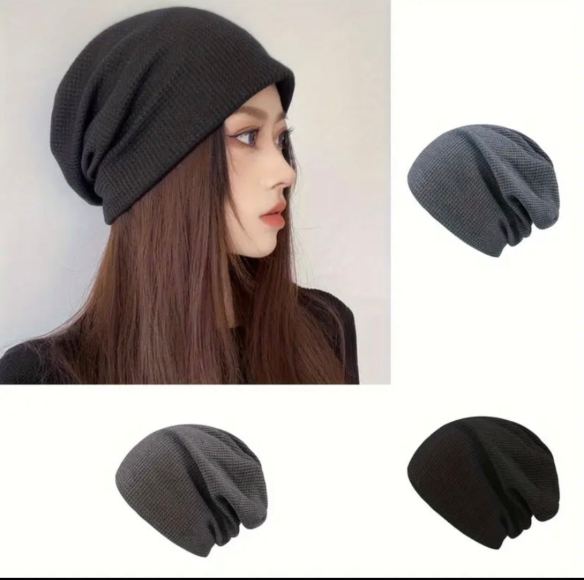 Pack de 2 Gorros holgados | Colores Azul Oscuro y Negro